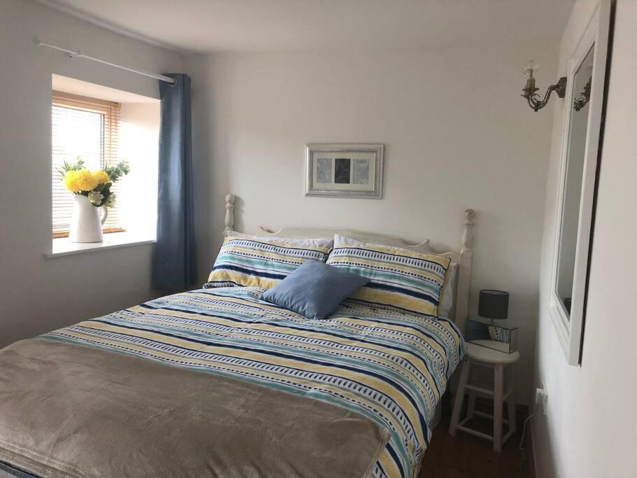 Seaton, Devon, Two Bed Apartment, Just Off The Sea Front. Екстериор снимка
